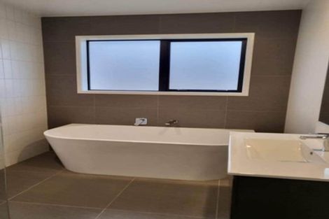 Photo of property in 5 Whanau Avenue, Baverstock, Hamilton, 3200