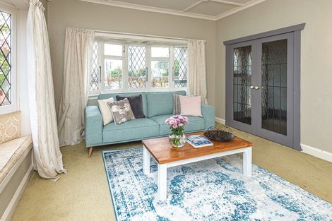 Photo of property in 68 Oakland Avenue, Saint Johns Hill, Whanganui, 4500