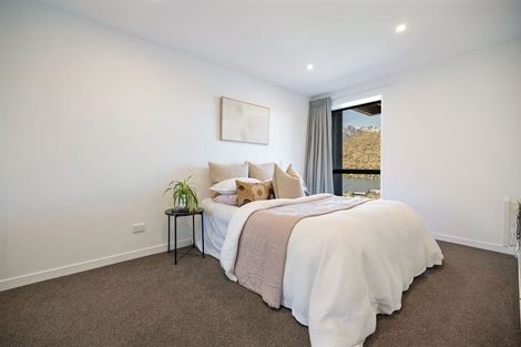 Photo of property in 11 Highlands Close, Queenstown, 9300