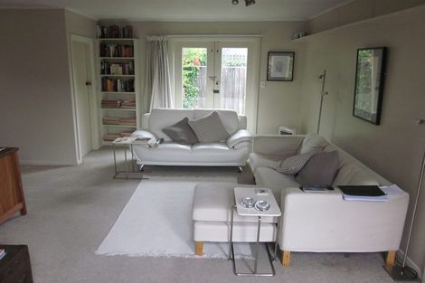 Photo of property in 207 Waimea Terrace, Beckenham, Christchurch, 8023