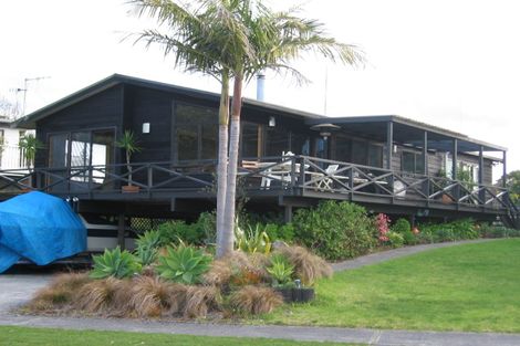 Photo of property in 124 Pauanui Boulevard, Pauanui, Hikuai, 3579