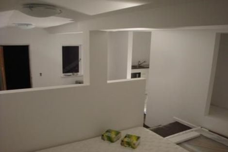 Photo of property in 7 Lake Road, Northcote, Auckland, 0627