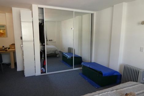 Photo of property in Jerningham Apartments, 20 Oriental Terrace, Oriental Bay, Wellington, 6011