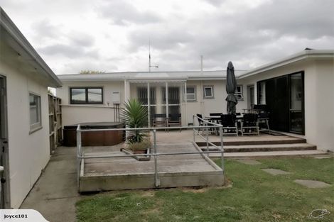 Photo of property in 30 Birmingham Street, Takaro, Palmerston North, 4412