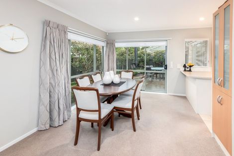 Photo of property in 17a Drake Street, Howick, Auckland, 2014