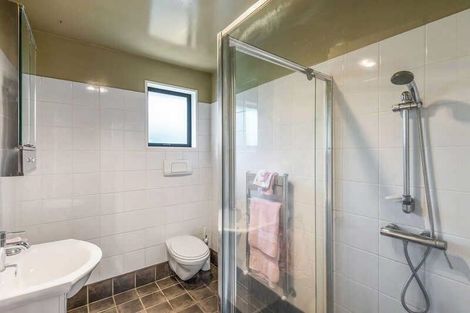 Photo of property in 65 Cleveland Street, Edgeware, Christchurch, 8013