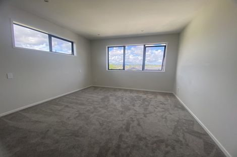 Photo of property in 95 Kervil Avenue, Te Atatu Peninsula, Auckland, 0610