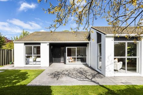 Photo of property in 34 Greers Road, Burnside, Christchurch, 8041