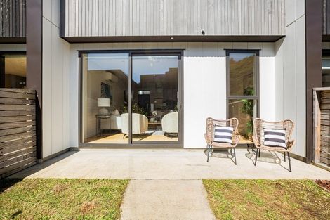 Photo of property in 24 Rua Kai Way, Brooklyn, Wellington, 6021