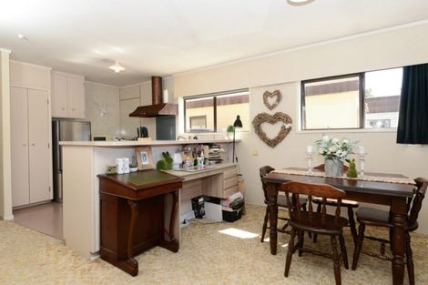 Photo of property in 1u3 Saint Olpherts Avenue, Hamilton East, Hamilton, 3216