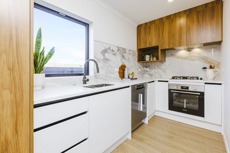 Photo of property in 559a Great South Road, Rosehill, 2113