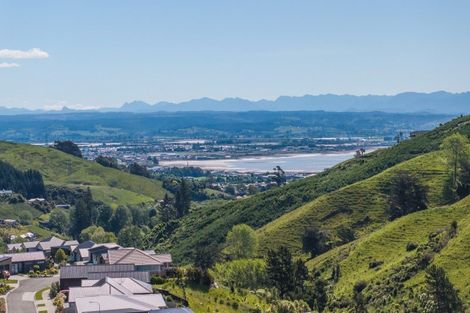 Photo of property in 17 Huntaway Close, Stoke, Nelson, 7011