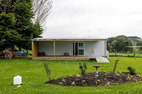 Photo of property in 1074 Tennent Drive, Linton, Palmerston North, 4472