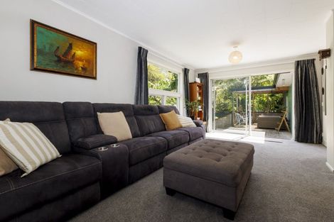 Photo of property in 39a Chatsworth Road, Silverstream, Upper Hutt, 5019