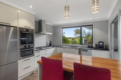 Photo of property in 69 Waipipi Wharf Road, Pollok, Waiuku, 2683