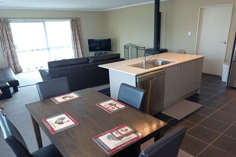 Photo of property in 95 Romilly Street, Westport, 7825