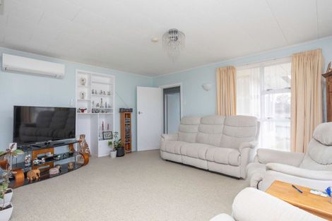 Photo of property in 72 Barraud Street, Dannevirke, 4930
