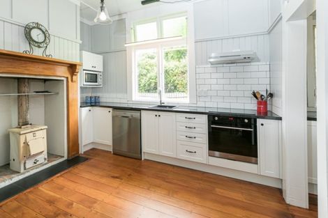 Photo of property in 6 Rose Street, Waipawa, 4210