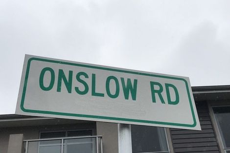 Photo of property in 17/2 Onslow Road, Khandallah, Wellington, 6035