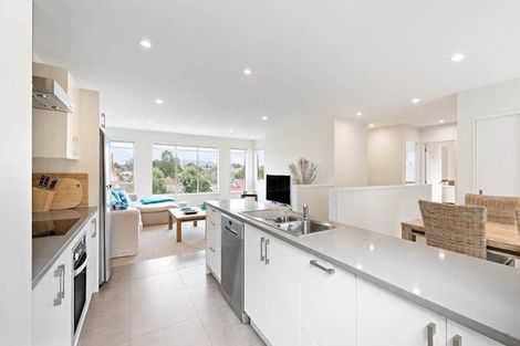 Photo of property in 18 Brownlee Place, Pukekohe, 2120