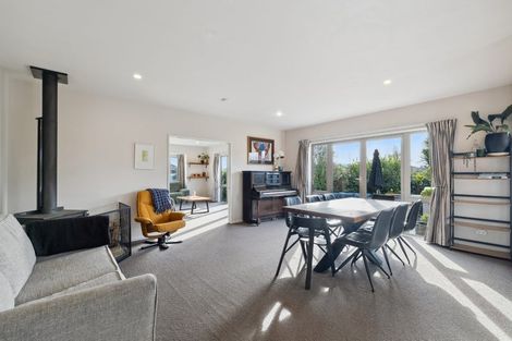 Photo of property in 6 Greenan Place, Doyleston, 7683