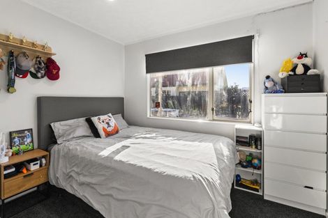 Photo of property in 5 Wilton Row, Taradale, Napier, 4112