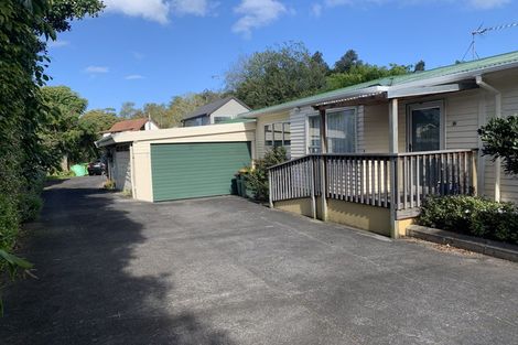 Photo of property in 2/55 Sylvia Road, Hillcrest, Auckland, 0627