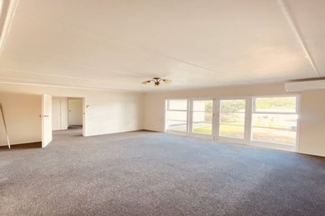 Photo of property in 42 Imrie Avenue, Mangere, Auckland, 2022