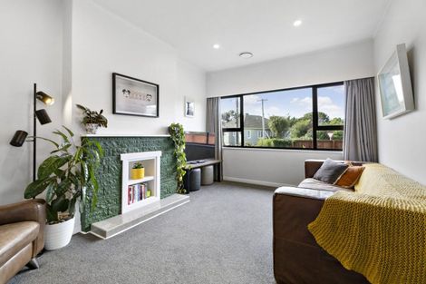 Photo of property in 144 Oxford Terrace, Epuni, Lower Hutt, 5011