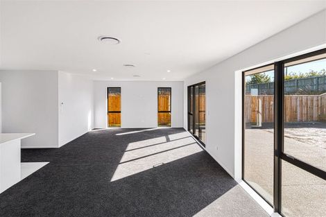 Photo of property in 15 Fountain Place, Rolleston, 7614