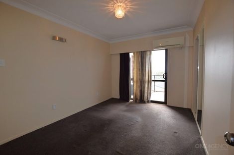 Photo of property in 52 Tiroroa Avenue, Te Atatu South, Auckland, 0610