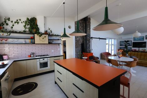 Photo of property in 66 Hamilton Drive, Wainui, Gisborne, 4010