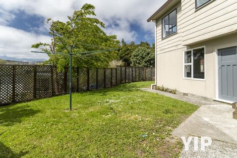 Photo of property in 52f1 Guadeloupe Crescent, Grenada Village, Wellington, 6037