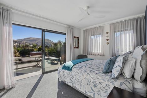 Photo of property in 60 Cunninghams Drive, Jacks Point, Queenstown, 9371