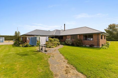Photo of property in 1600 Clintons Road, Darfield, 7571