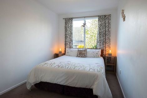 Photo of property in 1 Curacao Place, Grenada Village, Wellington, 6037