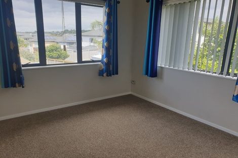Photo of property in 14 Nandi Lane, Ranui, Auckland, 0612