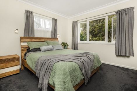 Photo of property in 1/60 Racecourse Road, Waiuku, 2123