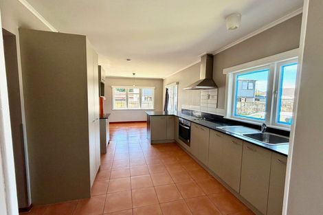 Photo of property in 200 Buckland Road, Mangere East, Auckland, 2024