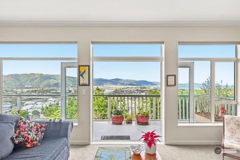Photo of property in 11c Miromiro Road, Normandale, Lower Hutt, 5010