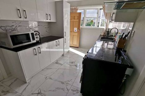 Photo of property in 120 Peverel Street, Riccarton, Christchurch, 8041