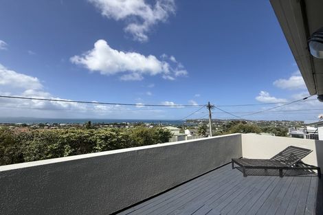 Photo of property in 25a Brightside Road, Stanmore Bay, Whangaparaoa, 0932