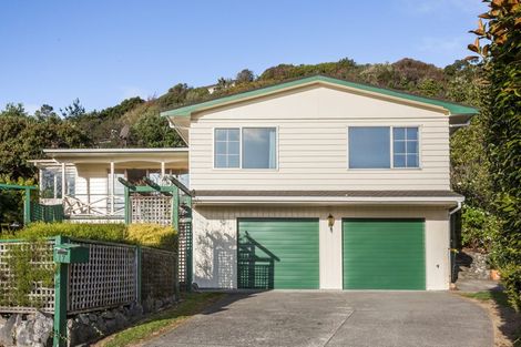 Photo of property in 17 Leeward Drive, Whitby, Porirua, 5024