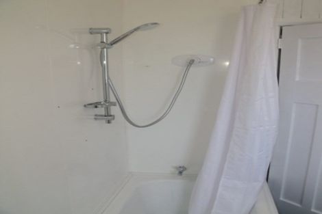 Photo of property in 69 Racecourse Road, Waipukurau, 4200