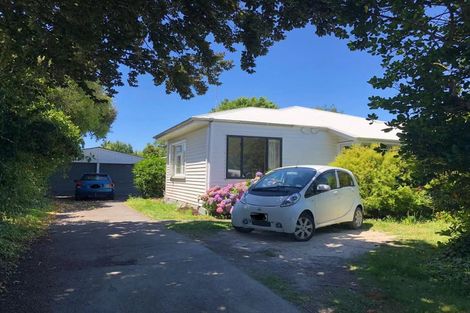 Photo of property in 106 Rattray Street, Riccarton, Christchurch, 8041