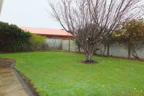 Photo of property in 6 Teppett Place, Foxton Beach, Foxton, 4815