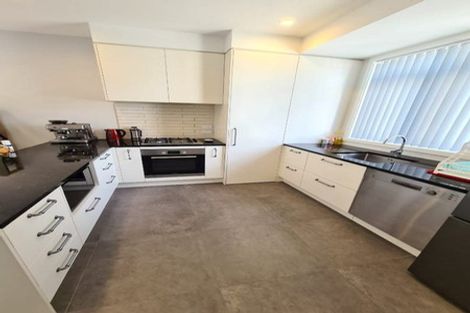 Photo of property in 4 Glide Lane, Whitby, Porirua, 5024