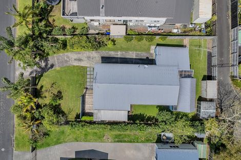 Photo of property in 31 Shearwater Street, One Tree Point, 0118