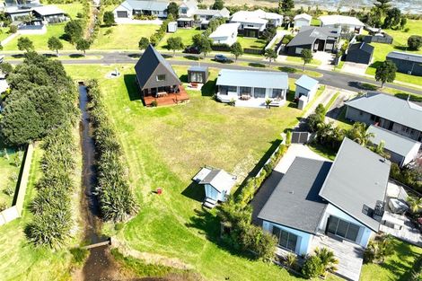 Photo of property in 131 Harbour Drive, Matarangi, Whitianga, 3592