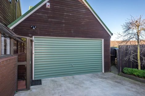 Photo of property in 2/35 Solway Avenue, Ilam, Christchurch, 8041